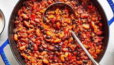 Sweet & Spicy Cowboy Beans Are Our New BBQ Side Obsession