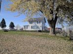 21343 Freeport Rd, Sterling IL 61081