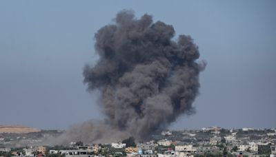 The Latest | 12 killed in airstrikes in Central Gaza as strikes targeting Houthi rebels kill 16