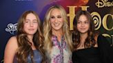 This Is How Sarah Jessica Parker Is Making Sure That Her Teen Daughters Don’t See Food As Their “Enemy”