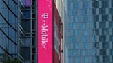 T-Mobile posts mixed Q1 top and bottom line, expects more subscribers in 2024