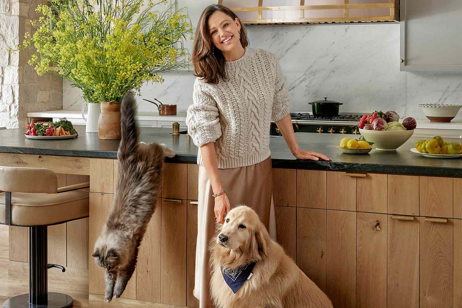 Jennifer Garner Gives a Tour Inside Her L.A. Home Despite Being 'Such a Private Person': ‘I’m So Proud of It’