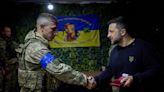 Ucrania recluta presos para enfrentar a Rusia a cambio de su libertad