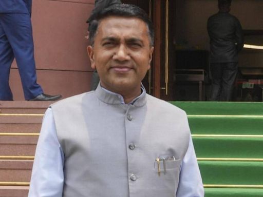 Pramod Sawant asks Centre to relax 2014 restriction on ore transport