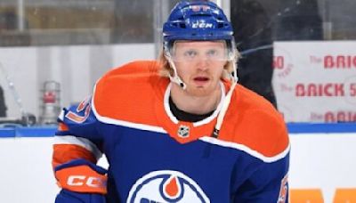 Oilers re-sign James Hamblin hours ahead of free agency | Offside