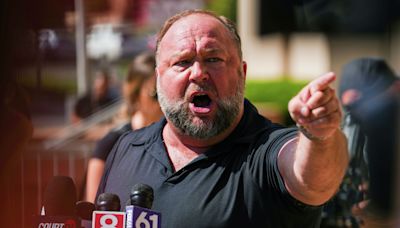 Alex Jones gets nod to sell $2.8M Texas ranch in bankruptcy