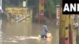Heavy rain lashes parts of Mumbai; More showers expected today | Business Insider India