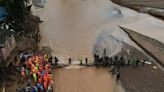 Kerala landslides: Autopsy count mounts as doctors battle to save survivors