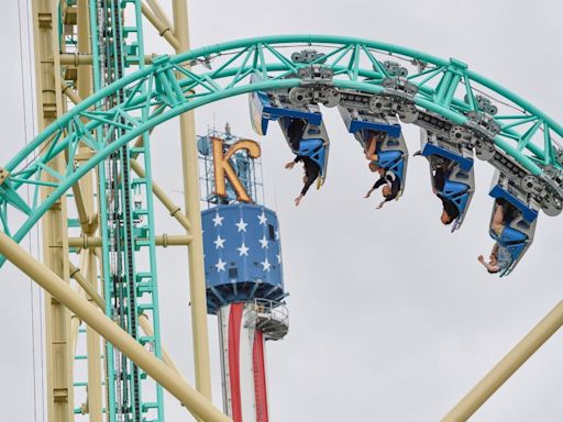 Knott’s and Magic Mountain to offer season pass combo in 2025