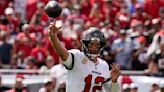 Tom Brady throws for 351 yards, Bucs beat Falcons 21-15