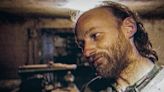 Canadian serial killer Robert Pickton, who brought victims to pig farm, is dead after prison assault