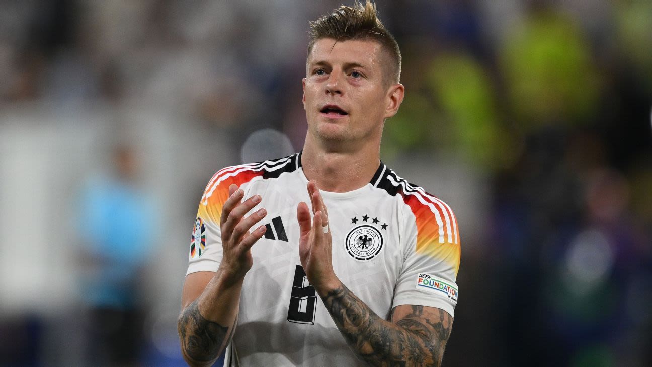 Joselu: Nostalgic? Spain hoping to retire Kroos