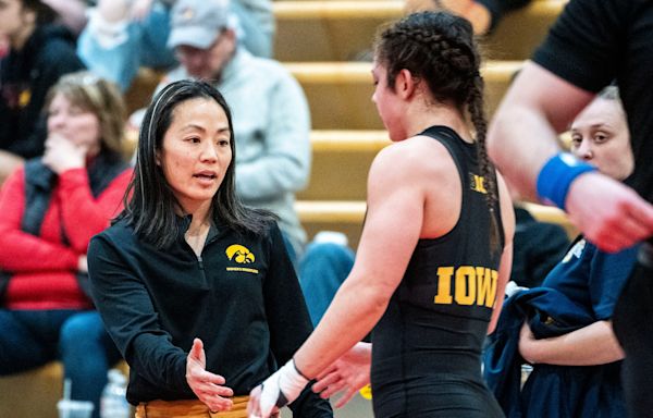 Iowa women's wrestling adds Mia Goodwin, who dreamed of being a Hawkeye, to 2024 class