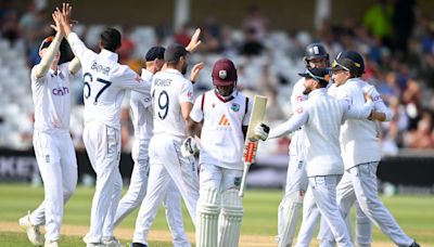 England make 400-plus twice for the first time, Bashir breaks Anderson's record