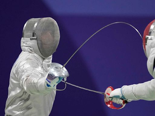 Historic Olympic streak ends in a shocking upset as Hungarian fencer Aron Szilagyi is finally beaten