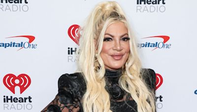 Tori Spelling uso un pañal cuando quedó atrapada en el tráfico