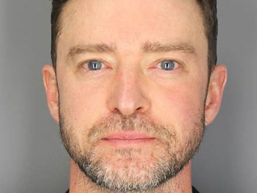 Justin Timberlake’s Mugshot Is Now an Art Piece at Hamptons Gallery Following His DWI Arrest