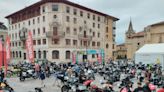 La cuarta edición de la 'Osos 1000' calienta motores en Oviedo: más de 750 motocicletas se dan cita en la plaza de la Catedral