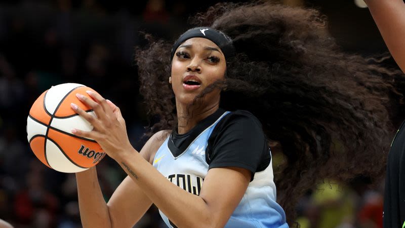 Chicago Sky’s Angel Reese makes WNBA history with 13th consecutive double-double | CNN