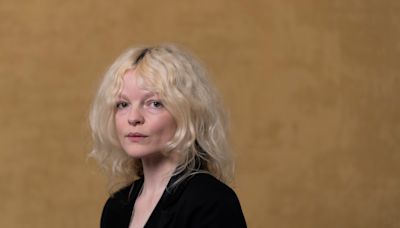 Singer-songwriter Jessica Pratt’s latest album is a distinct shift from her austere sound