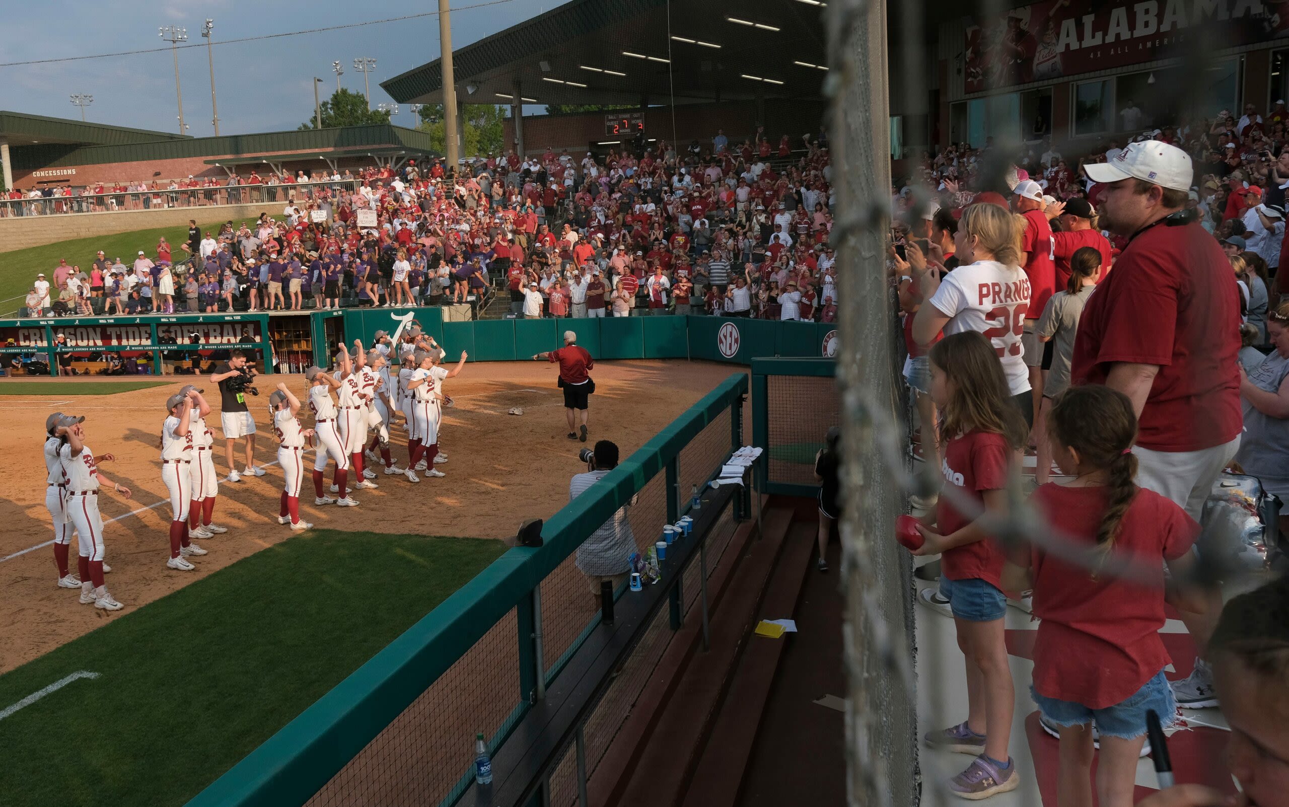 Alabama Softball lands commitment from Mississippi State transfer Salen Hawkins