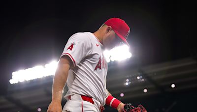 Angels News: Mike Trout Pens Emotional Thank You For Support Through Surgery