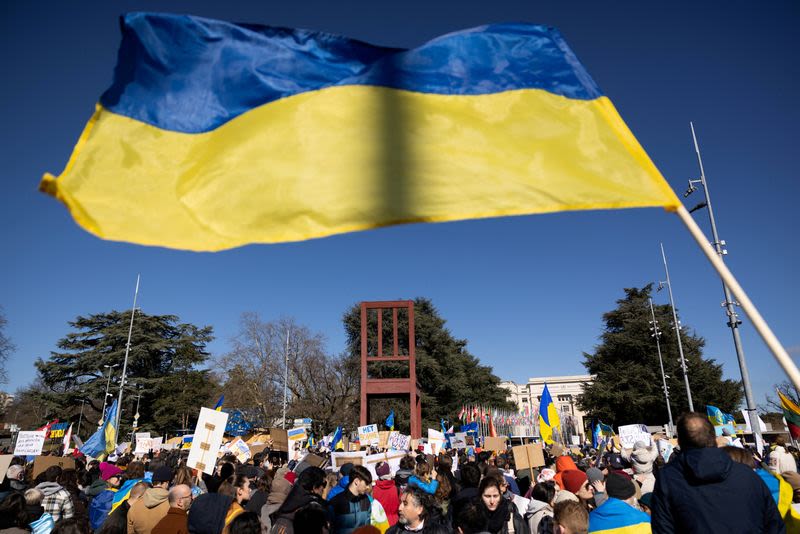 Analysis-Ukraine peace summit pushes neutral Swiss toward Western embrace