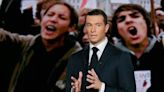 French PM in final appeal to stop far-right victory