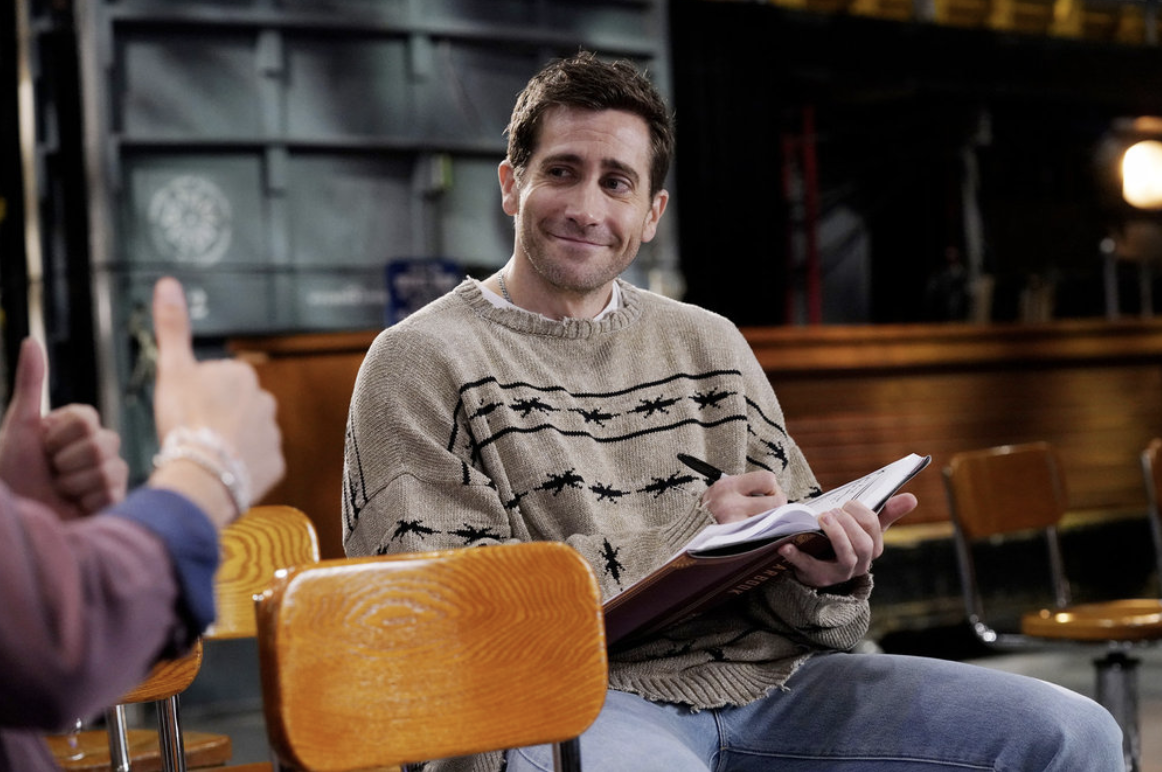‘SNL’ Promo: See Jake Gyllenhaal Sign Marcello “Pápi” Hernández’s Season Finale Yearbook