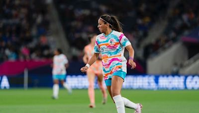 Estrella latina del futbol femenil tiene conexión con Chicago
