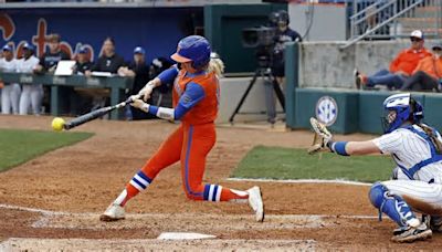 Florida Gators Softball Faces off Against Mississippi State