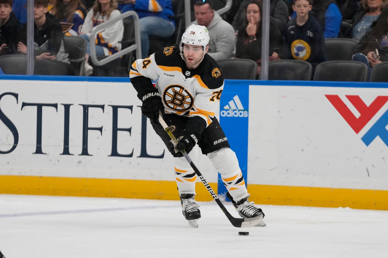 After ‘crazy process,’ former Bruins forward excited for new opportunity