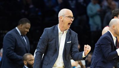 Dan Hurley: From a bingo hall to coach of the Los Angles Lakers?