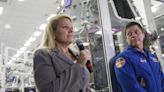 Boeing Should Look to Elon Musk’s SpaceX for New CEO, Analyst Says