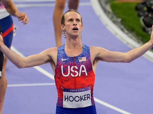 Cole Hocker shocks the world to win gold in men's 1,500