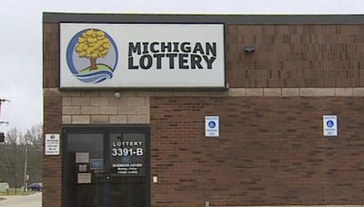 Lottery player who thought he won $100 actually won $300K