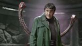 Alfred Molina dice que se metió en problemas con Marvel y Sony por revelar el regreso de Doctor Octopus en Spider-Man: Sin Camino a Casa