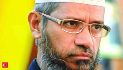 Viral video: Zakir Naik's heated exchange with Pakistani girl on paedophilia, Islamic preacher says "no mention in Quran"