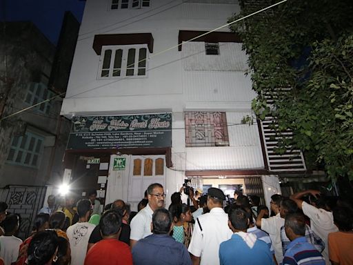 Man shoots girlfriend, kills self in Kolkata guest house: Police