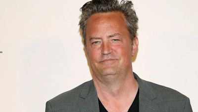 La policía cree que múltiples personas podrían enfrentar cargos por la muerte del actor de Friends, Matthew Perry