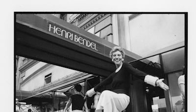 Review | Celebrating the glamorous heyday of the department store