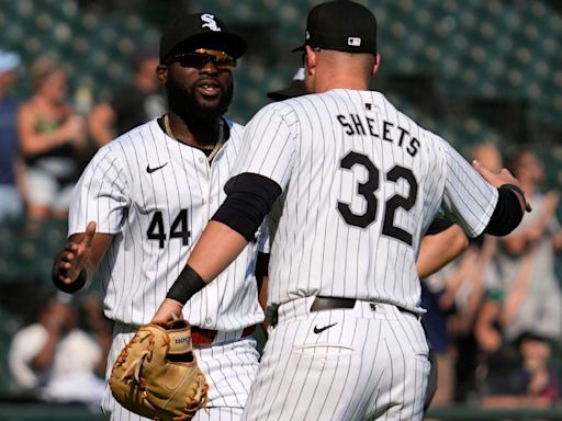 White Sox end skid of 20 straight series losses