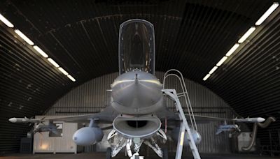 Bélgica tratará de agilizar la entrega de F-16 a Ucrania para finales de este año