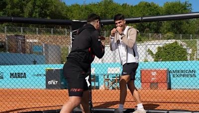 Así fue la pelea entre Carlos Alcaraz e Ilia Topuria en el Mutua Madrid Open