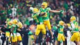 Oregon fans react to Ducks’ blowout win over Liberty in Vrbo Fiesta Bowl