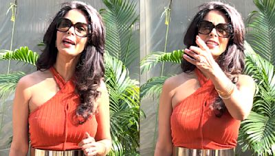 Mallika Sherawat Gives Witty Reply To Pap Saying He's Seeing Her For First Time: '20 Saal Se Industry Mein Hoon Aur...