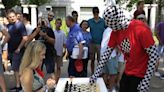 Carlsen y Polgar presiden en Madrid el Ajedrez "sanferminero"