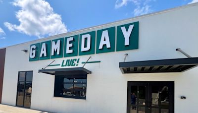 Former Southside High football players open Gameday Live sports grill at Gadsden Mall