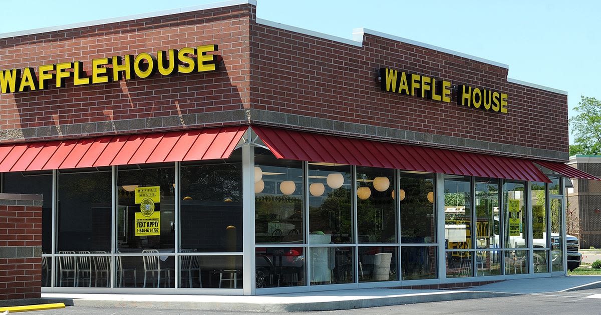 Waffle House in Xenia plans to open this month