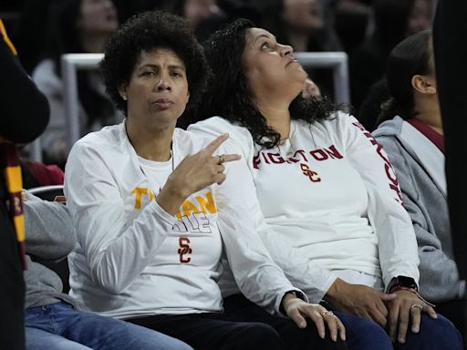 Hoops legend Cheryl Miller filled with pride as Caitlin Clark, Angel Reese make mark on WNBA